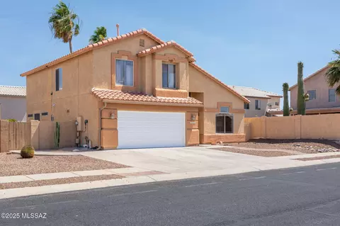 7055 W Deserama Dr, Tucson, AZ 85743