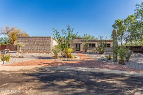 7500 E Calle Los Arboles, Tucson, AZ 85750