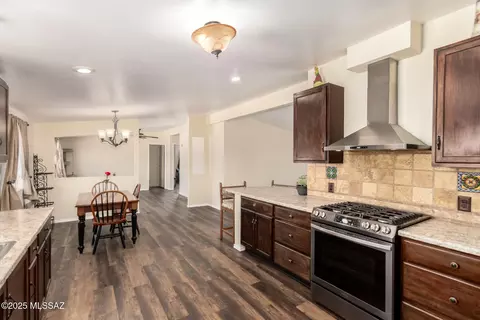 13715 E Greystokes Dr, Vail, AZ 85641 photo 17