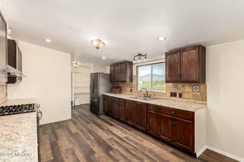 13715 E Greystokes Dr, Vail, AZ 85641 photo 14