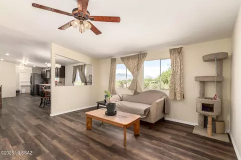 13715 E Greystokes Dr, Vail, AZ 85641 photo 11