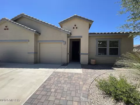 1076 Empire Canyon Ln, Sahuarita, AZ 85629