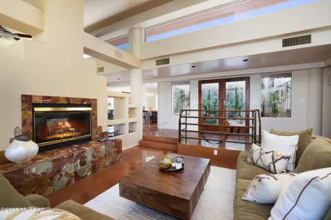 Living - 6655 E Circulo Invierno, Tucson, AZ 85750 photo 3 of 5