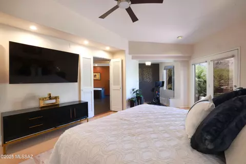 Bedroom - 6655 E Circulo Invierno, Tucson, AZ 85750 photo 2 of 4