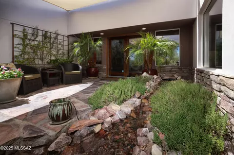 Exterior - 6655 E Circulo Invierno, Tucson, AZ 85750 photo 13 of 13