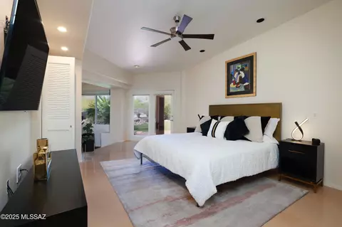Bedroom - 6655 E Circulo Invierno, Tucson, AZ 85750 photo 1 of 4