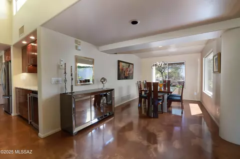 Dining - 6655 E Circulo Invierno, Tucson, AZ 85750 photo 1 of 2