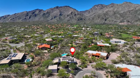 View/Area - 6655 E Circulo Invierno, Tucson, AZ 85750 photo 1 of 3