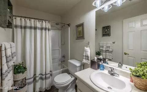 Bath - 8525 E Ramona Madera Ln, Tucson, AZ 85747 photo 1 of 4