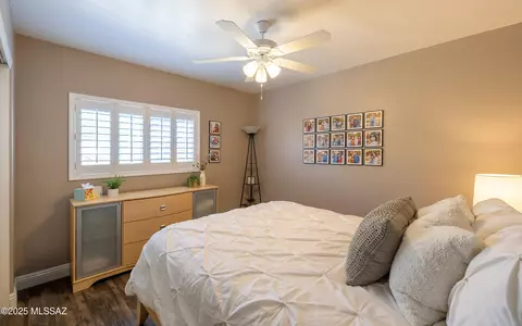 Bedroom - 8525 E Ramona Madera Ln, Tucson, AZ 85747 photo 1 of 9