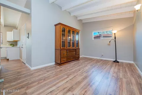 6211 Eli St, Tucson, AZ 85711 photo 11
