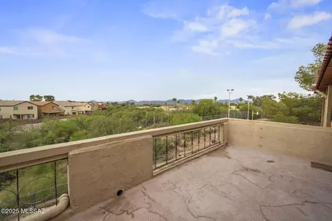 6302 N Barcelona Ln #624, Tucson, AZ 85704