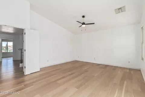 8910 E Autumn Sage St, Tucson, AZ 85747 photo 10