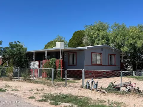 241 N Huachuca St, Benson, AZ 85602