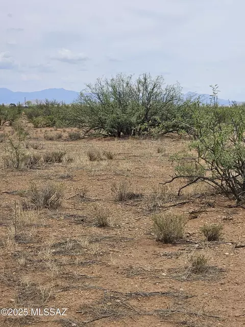 4 E 72 Acres E Trails End #146, Pearce, AZ 85625 photo 3