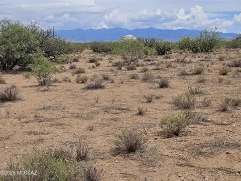4 E 72 Acres E Trails End, Pearce, AZ 85625