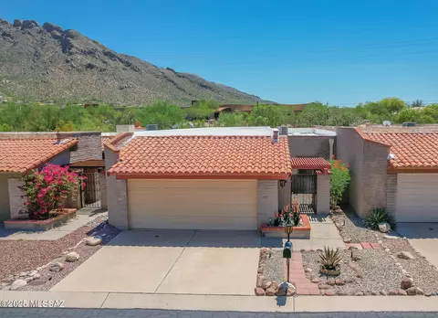 8536 N Calle Tioga, Tucson, AZ 85704