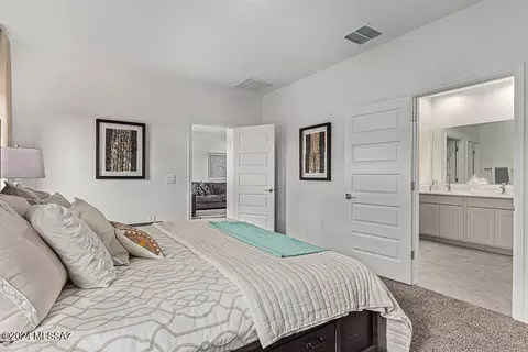 Bedroom - 3930 E Market St, Tucson, AZ 85706 photo 2 of 10