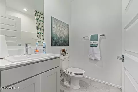 Bath - 3930 E Market St, Tucson, AZ 85706 photo 2 of 3