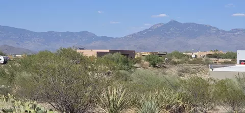500 N Wentworth Rd, Vail, AZ 85641