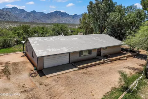 14390 N Bowman Rd, Tucson, AZ 85739