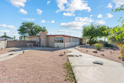 Exterior - 7457 E 45th St, Tucson, AZ 85730 photo 1 of 8