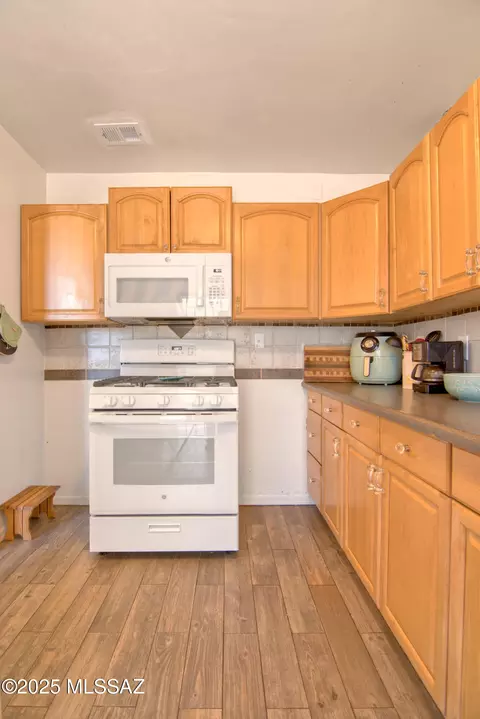 Kitchen - 2913 E 17th St, Tucson, AZ 85716 photo 5 of 5