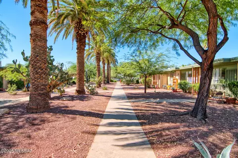 Exterior - 2913 E 17th St, Tucson, AZ 85716 photo 3 of 7