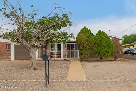 6636 S 6th Ave, Tucson, AZ 85756