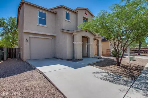 6257 E Stonechat Dr, Tucson, AZ 85756