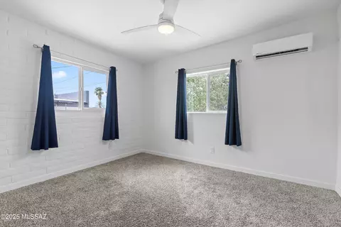 Bedroom - 456 W Utah St, Tucson, AZ 85706 photo 4 of 5