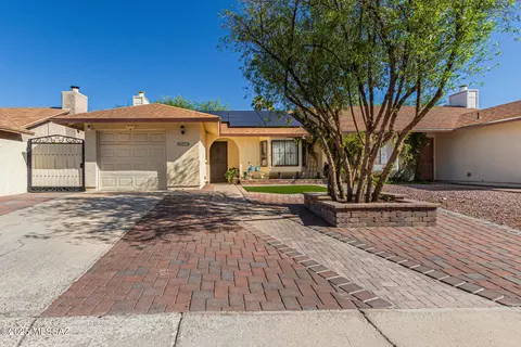 1713 W Cochran St, Tucson, AZ 85746