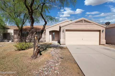 2893 S Quinn Dr, Tucson, AZ 85730