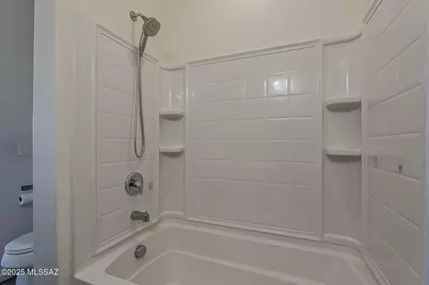Bath - 11427 E Dry Wind Dr, Tucson, AZ 85747 photo 3 of 3