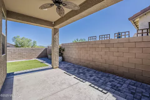 Exterior - 11427 E Dry Wind Dr, Tucson, AZ 85747 photo 3 of 8