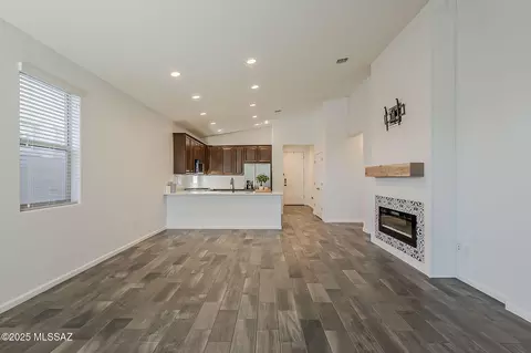 Living - 11427 E Dry Wind Dr, Tucson, AZ 85747 photo 4 of 7