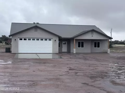3279 W Pinto Pl, Benson, AZ 85602