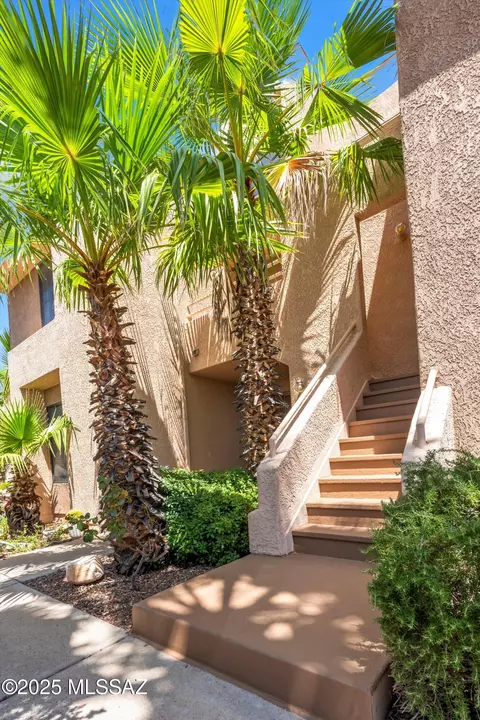 5675 N Camino Esplendora #5228, Tucson, AZ 85718