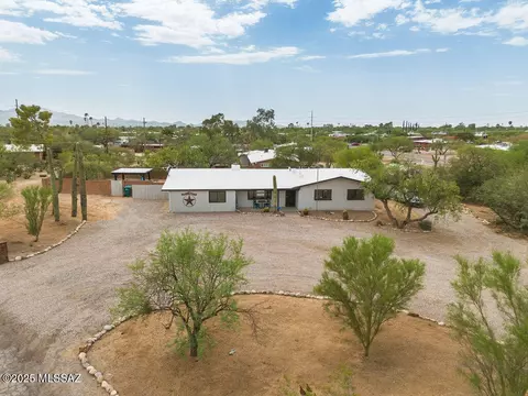 7561 N Obregon Dr, Tucson, AZ 85704