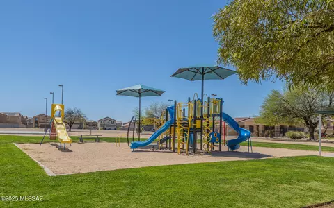 View/Area - 6401 E Boldin Dr, Tucson, AZ 85756 photo 1 of 1