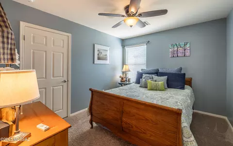 Bedroom - 6401 E Boldin Dr, Tucson, AZ 85756 photo 4 of 7