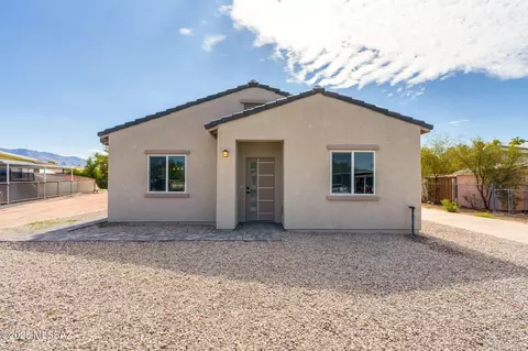 2771 W Quail Rd, Tucson, AZ 85746