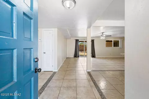 7352 E Tamara Dr, Tucson, AZ 85730 photo 8