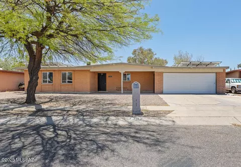 7352 E Tamara Dr, Tucson, AZ 85730 photo 1