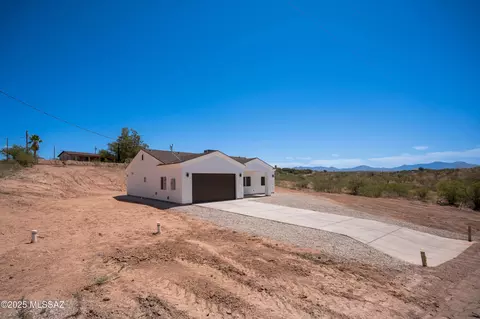 280 Donna Court Ct, Rio Rico, AZ 85648
