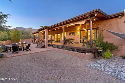 5225 N Post Trl, Tucson, AZ 85750