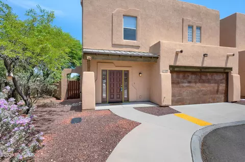 Exterior - 1109 E Irwin Pl, Tucson, AZ 85719 photo 3 of 6