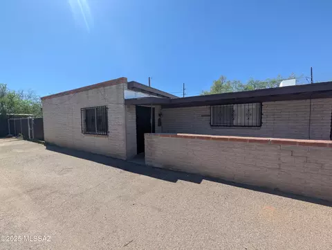 4018 E Fairmount St, Tucson, AZ 85712