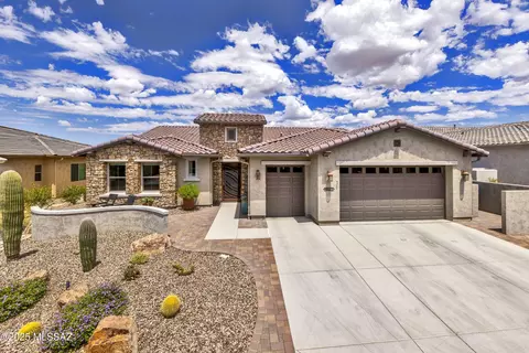59922 E Heron Dr, Oracle, AZ 85623