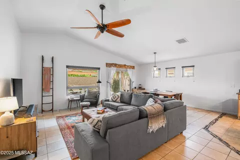 6759 W Brightwater Way, Tucson, AZ 85757